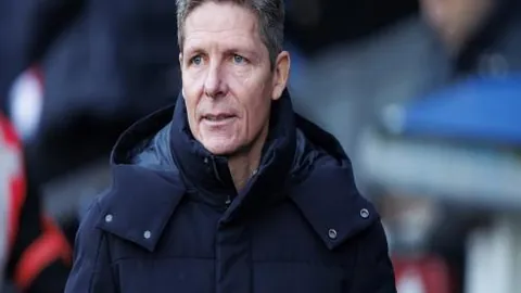 第九届亚冬会火炬传递圆满结束。